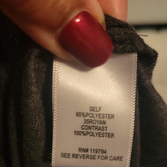 Plus Size Ruffle Short Sleeve Solid Knit Top with Attached Fringe Tassel Scarf - Picture 10 of 11